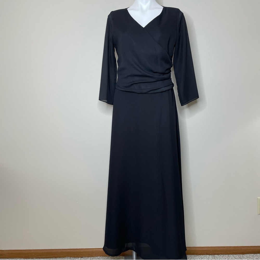 Elegant Long Black Evening Gown (2 pieces)
